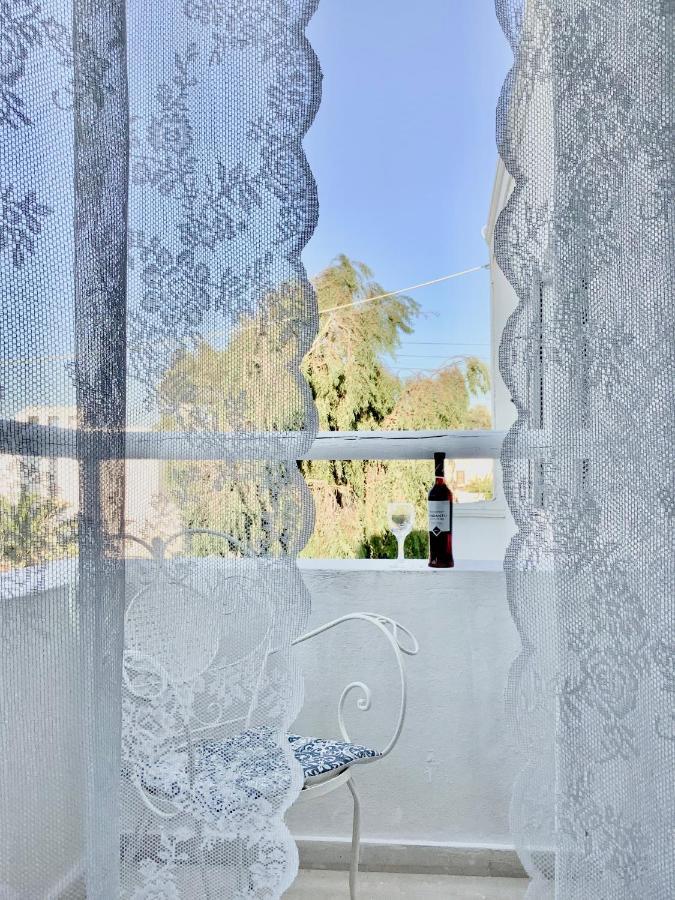 Villa Maina Kamári Exteriör bild